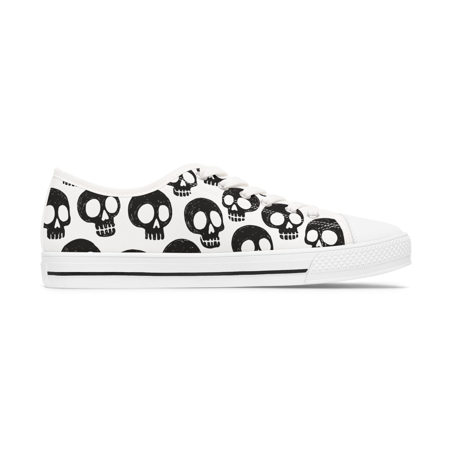 Skull Pattern - WOMEN'S low-top sneakers (black or white)