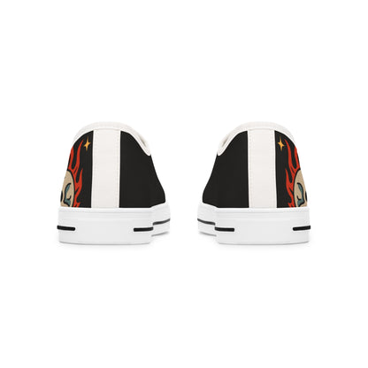 Oldschool Fire Skull - WOMEN'S Low-Top Sneakers (Black or White)
