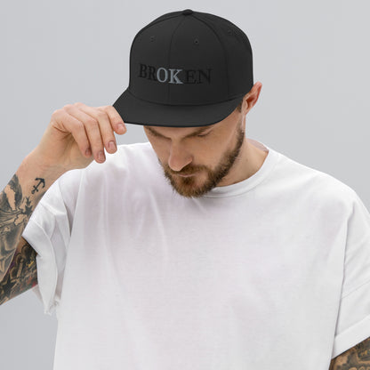 Broken - Casquette Snapback