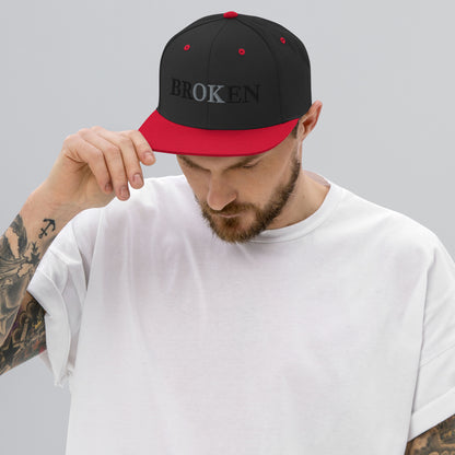 Broken - Casquette Snapback